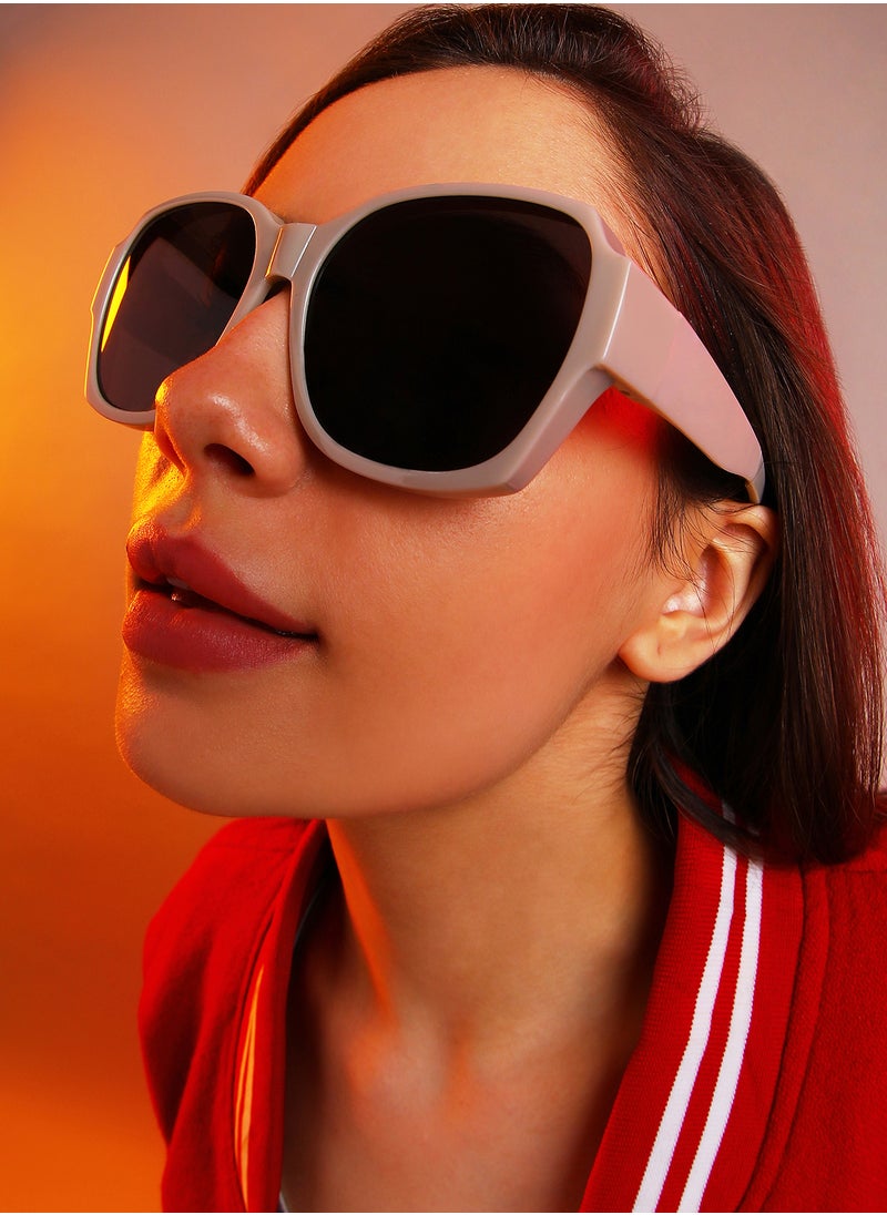 Haute Sauce Haute Sauce Unisex Foldable Oversized Sunglasses For Casual Wear | One-Size | Grey Polycarbonate Frame | Black Polarized Lens | Full Rim | Eyewear For Woman & Girls  - Image 2