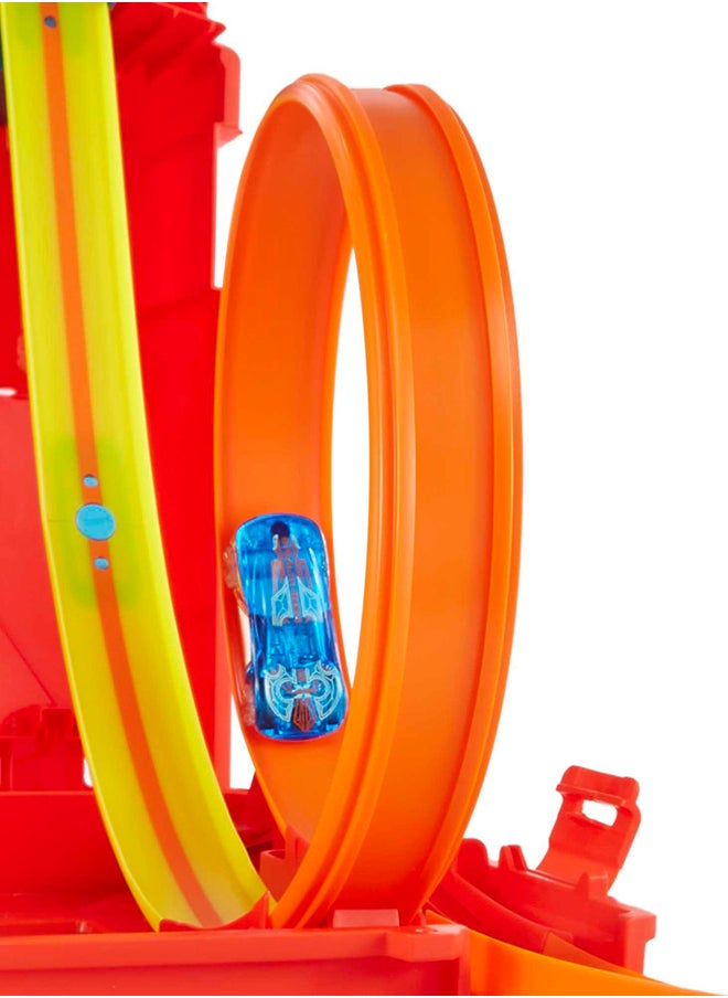 Hot Wheels - HW Track Builder Fuel Can Stunt Box - Image 1