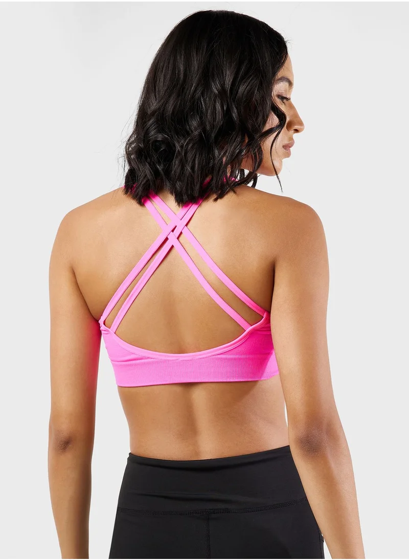 FRWD Dual Strap Back Cutout Detail Sports Bra