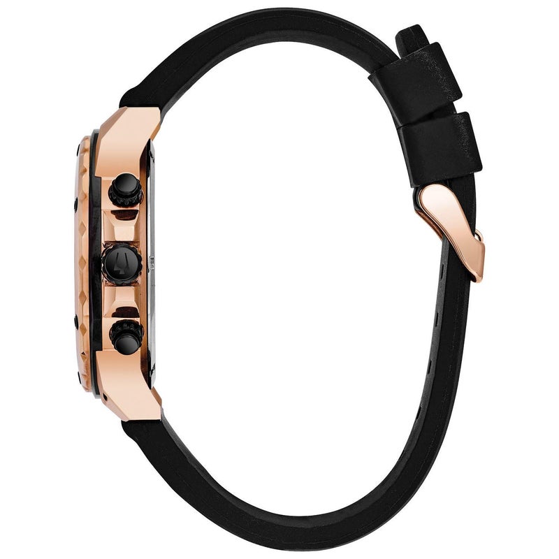 Bulova ساعة بولوفا للرجال من سلسلة مارين ستار A بذهب وردي من الفولاذ المقاوم للصدأ مع 6 عقارب كرونوغراف كوارتز، حزام سيليكون أسود، الطراز: 98B104 - Image 3