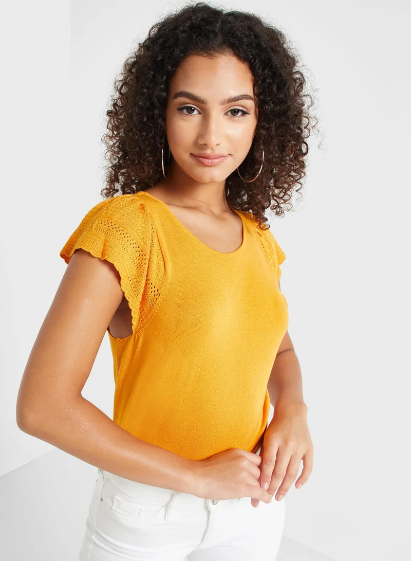 Jacqueline de Yong Round Neck Lettuce Sleeve Top