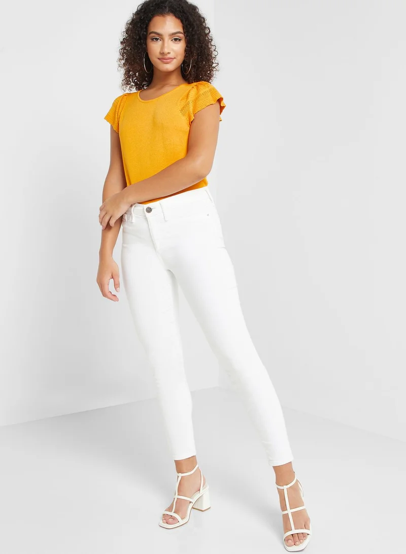 Jacqueline de Yong Round Neck Lettuce Sleeve Top