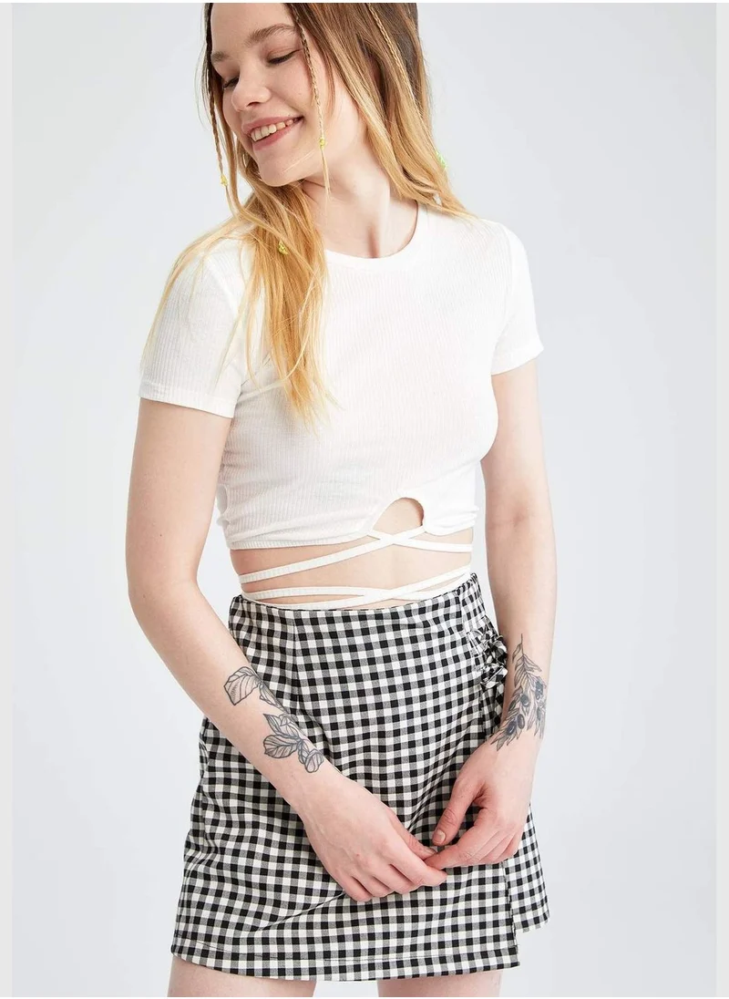 DeFacto Fitted Short Sleeve Crop Top