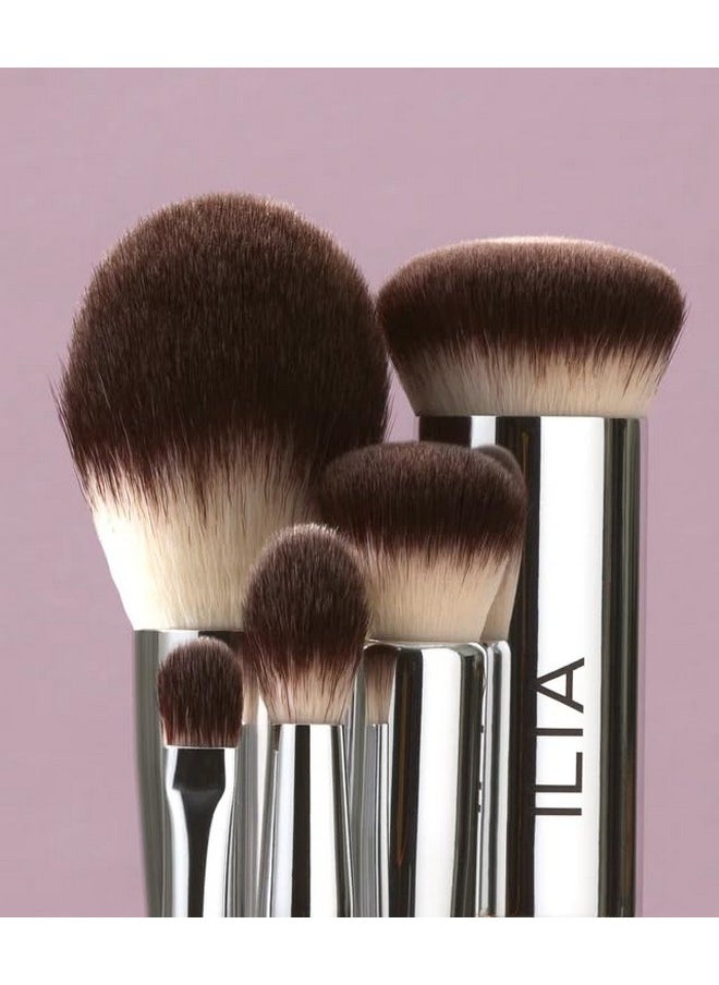 ILIA Perfecting Buff Brush Nontoxicvegancrueltyfreeclean Makeup  - Image 5