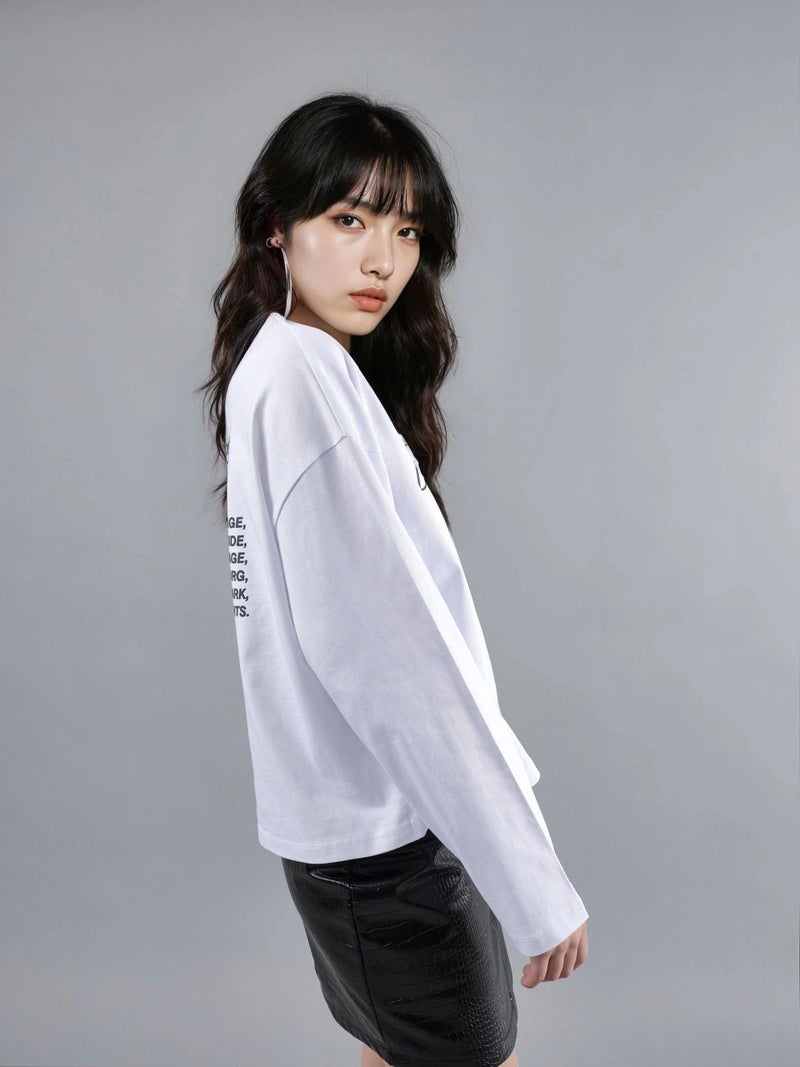 Busem Relaxed Fit Long Sleeve Crew Neck Back Printed Top - Image 5