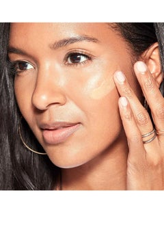 Honest Honest Beauty Everything Glow Primer for All Skin Types | Preps, Brightens, + Hydrates Skin | 2 Types of Hyaluronic Acid, Watermelon + Apple Extracts | EWG Verified, Vegan + Cruelty Free | 1 fl oz  - Image 3