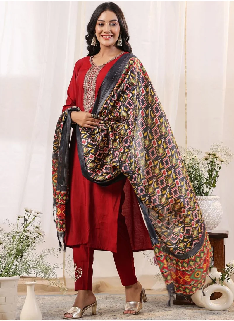 آي شين Women's Maroon Polyester Blend Embellished Tunic Full Length Casual Straight Fit Kurta Set