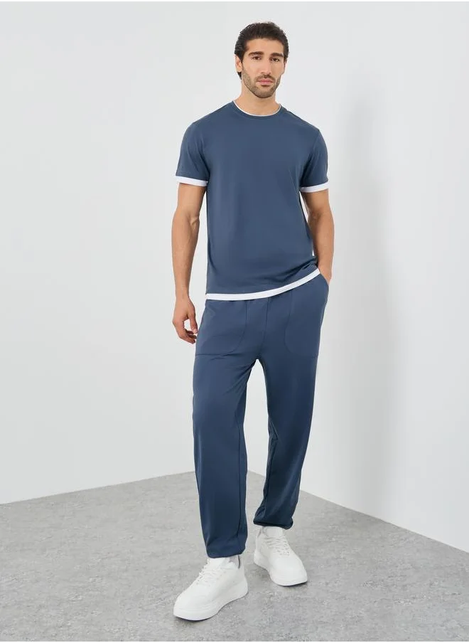 Styli Styli Contrast Detail Regular Fit T-Shirt