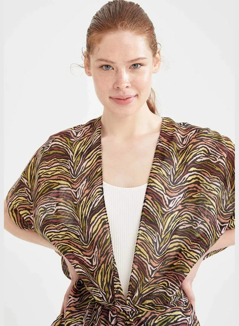DeFacto Tropical Patterned Belted Kimono
