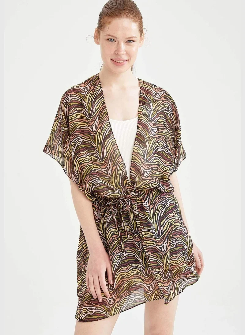 DeFacto Tropical Patterned Belted Kimono