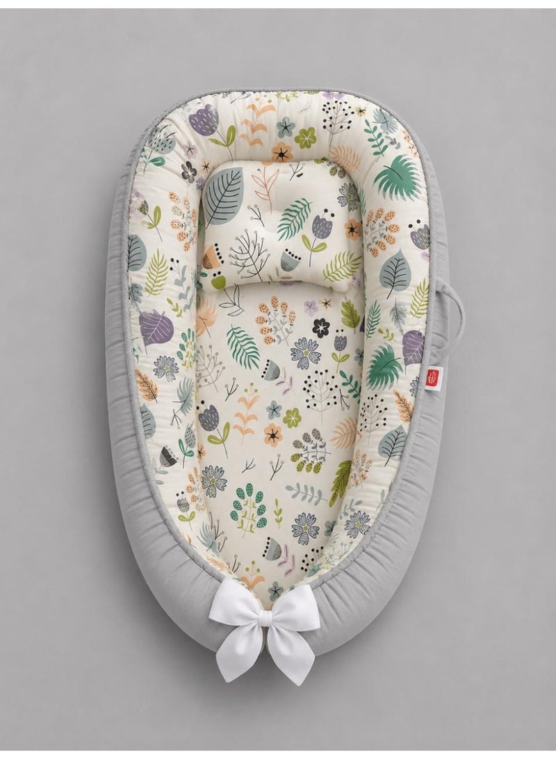 Premium Baby Nest Bed with Pillow – Portable Newborn Lounger
