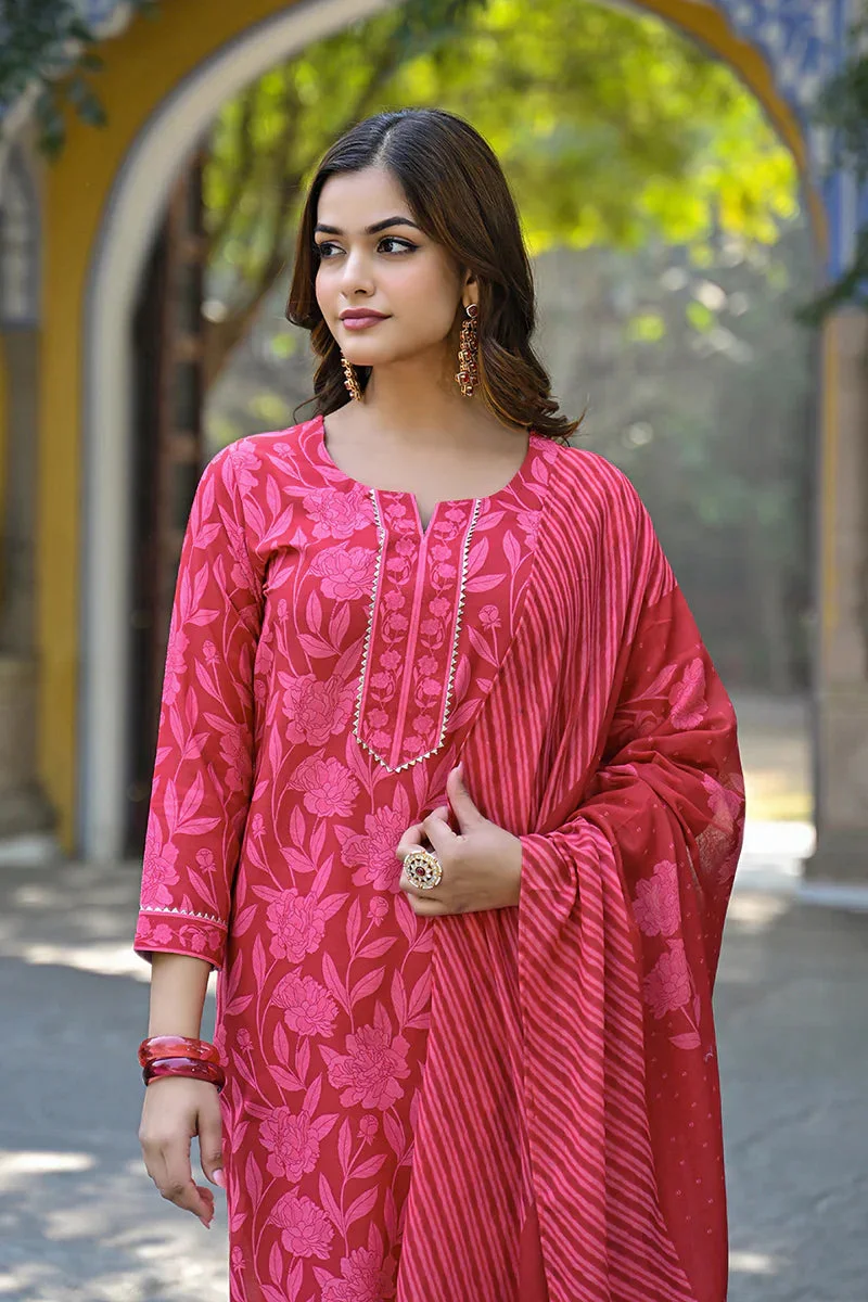ZERESOUQ Red Cotton Blend Floral Printed Straight Kurta Trousers With Dupatta