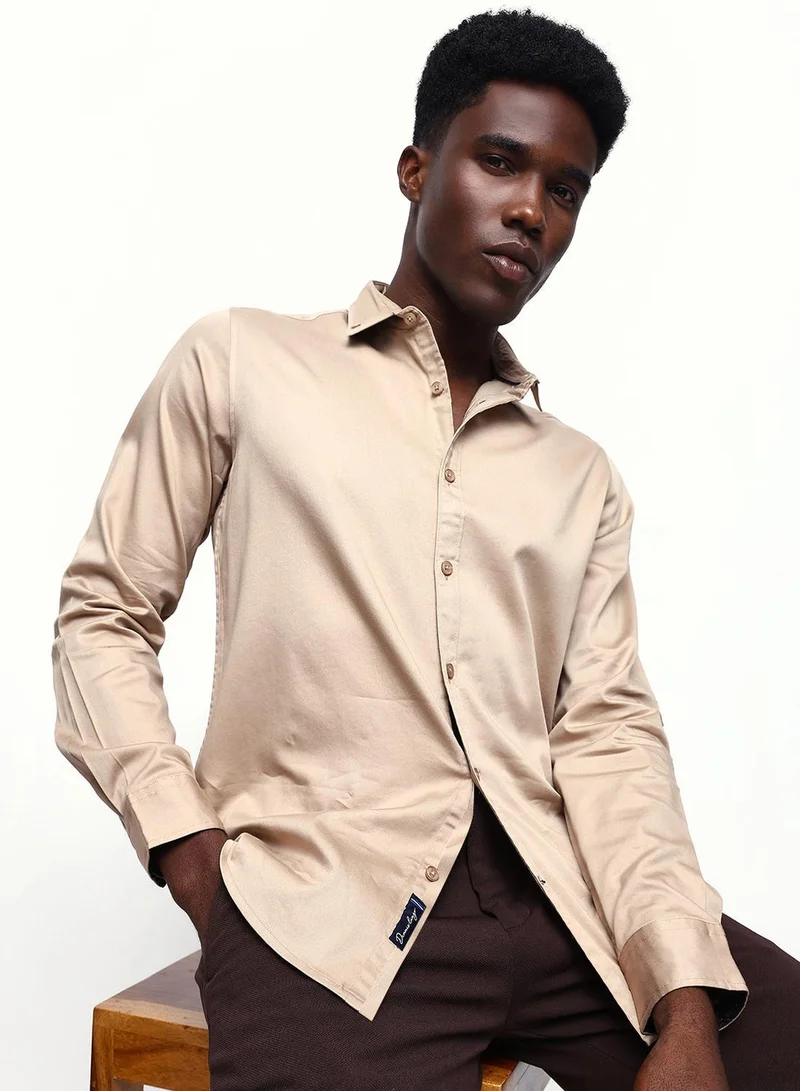Dennis Lingo Men's Beige Cotton Blend Casual Button Down Regular Fit Shirt