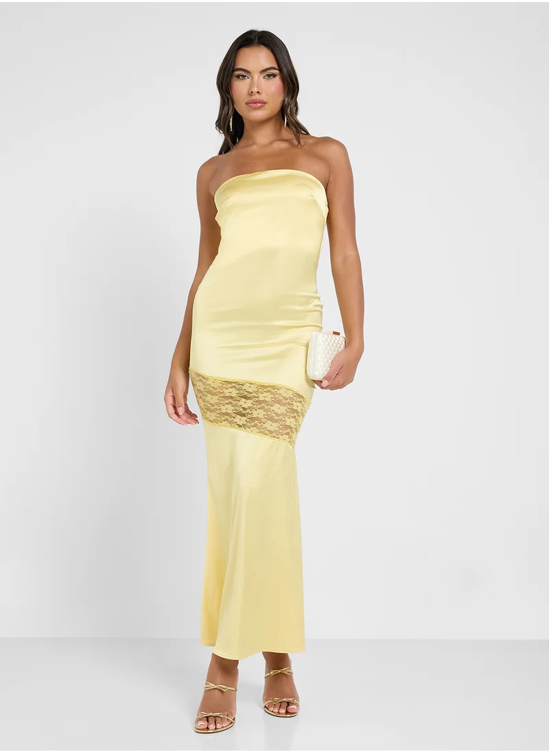 جينجر Bandeau Satin Dress With Lace Panel