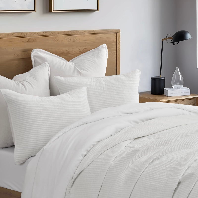 EVERGRACE Velvet Quilt Set Queen Size, Luxurious Soft Quilted Bedding Sets, Lightweight Velvet Comforter for All Season, Striped Channel Bedspread Coverlet with 2 Shams, Bright White - Image 2