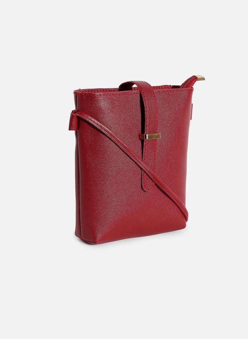 Haute Sauce Women's Daisy Maroon Cross Body Bag  - Image 4