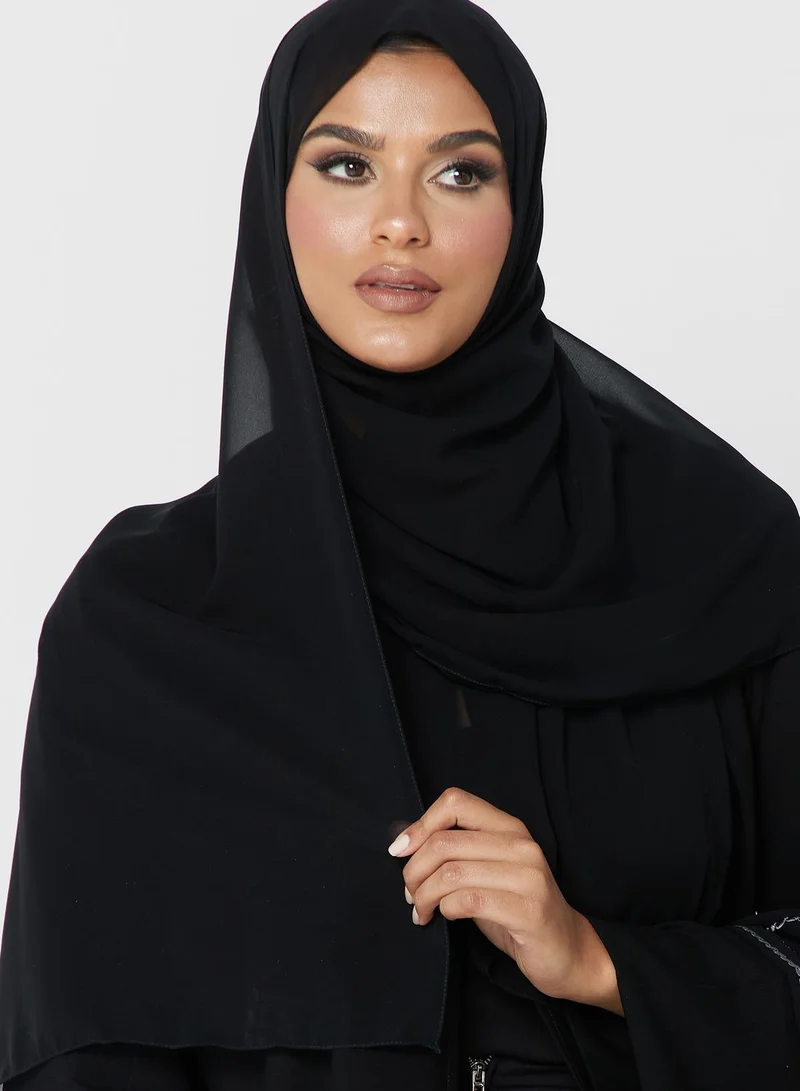 hayas closet V-Neck Embellished Abaya