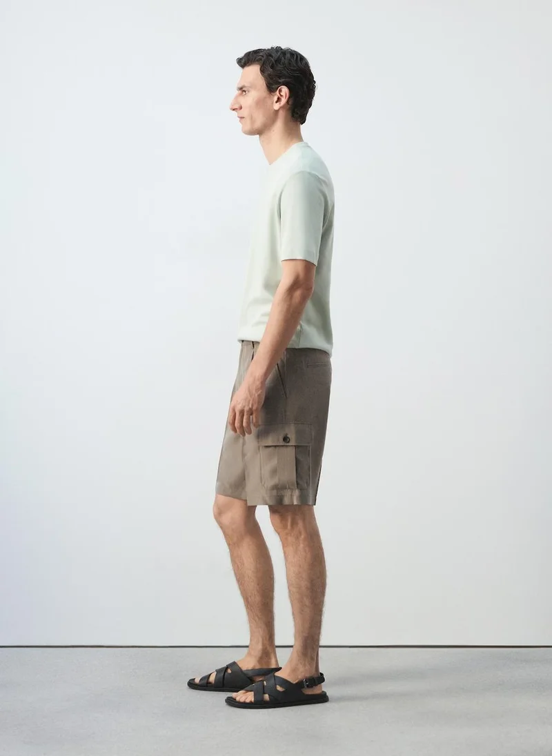 Mango Man 40-VERDE PASTEL Regular-Fit 200-Gsm T-Shirt for Men | Best Price UAE