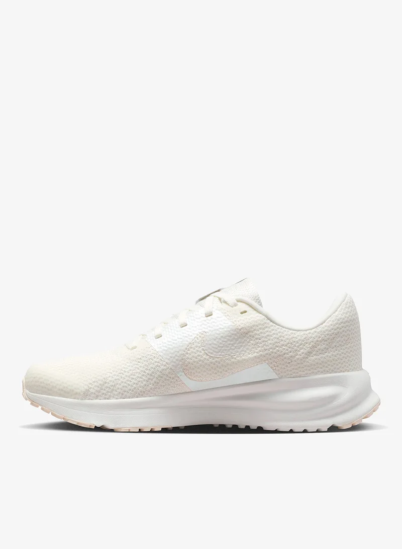 نايكي اركض تحدى