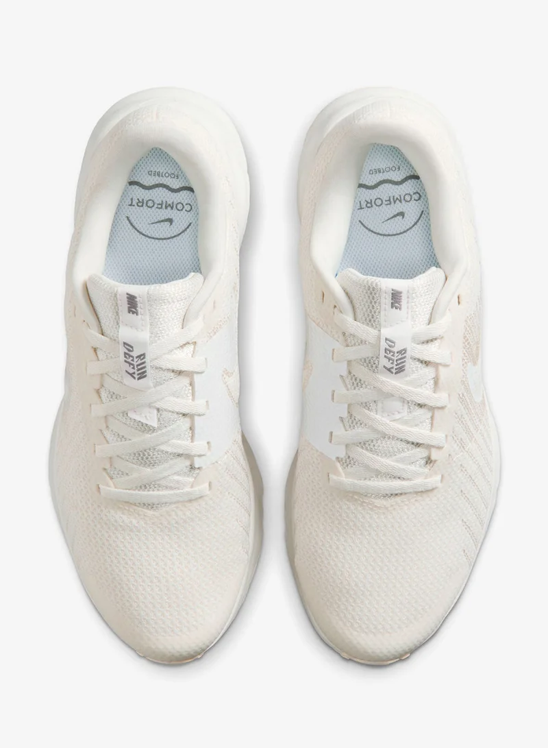 نايكي اركض تحدى