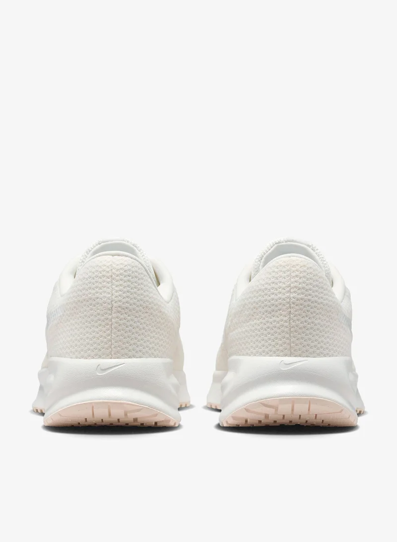 نايكي اركض تحدى