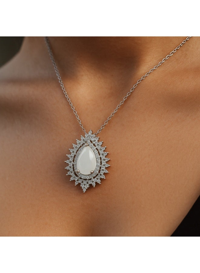 3Diamonds Platinum & Rhodium Teardrop Necklace with White Center Stone – Luxurious Women’s Zircon Pendant - Image 4