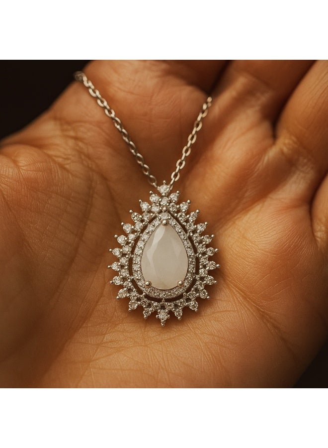 3Diamonds Platinum & Rhodium Teardrop Necklace with White Center Stone – Luxurious Women’s Zircon Pendant - Image 3