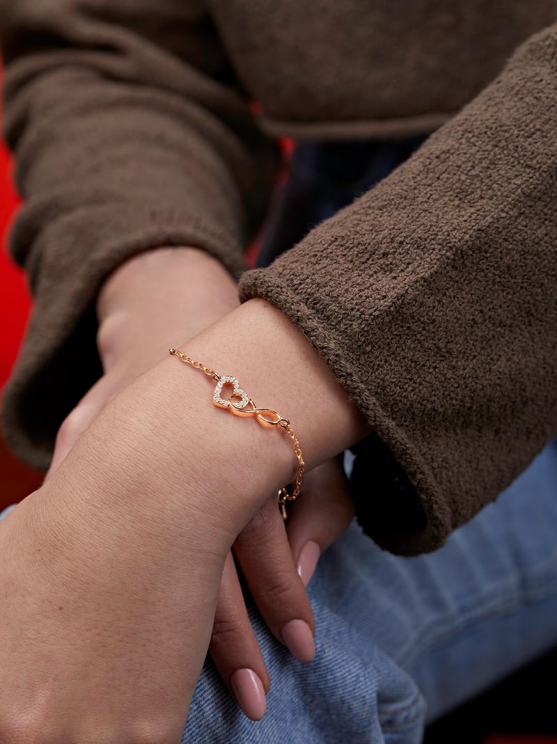 MINUTIAE Gold-Plated Crystals Link Bracelet For Womens and Girls_MNT0378_G - Image 3