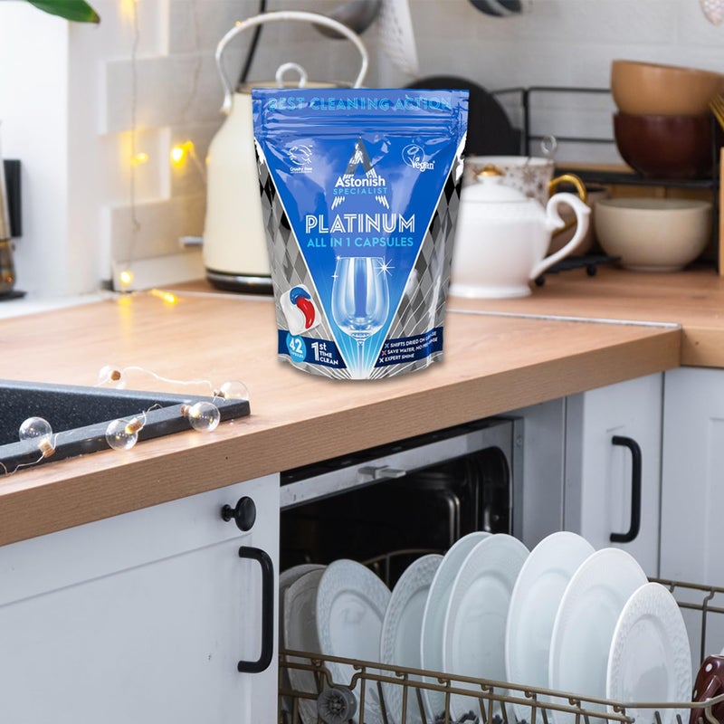 أستونيش كبسولات غسالة الأطباق Astonish Specialist Platinum الكل في 1 القوية للتنظيف - تتحول إلى دهون مجففة - بدون شطف مسبق - لمعان خبير - ملح مدمج ومساعد شطف - عطر الليمون - عبوة متعددة مكونة من قطعتين - Image 5