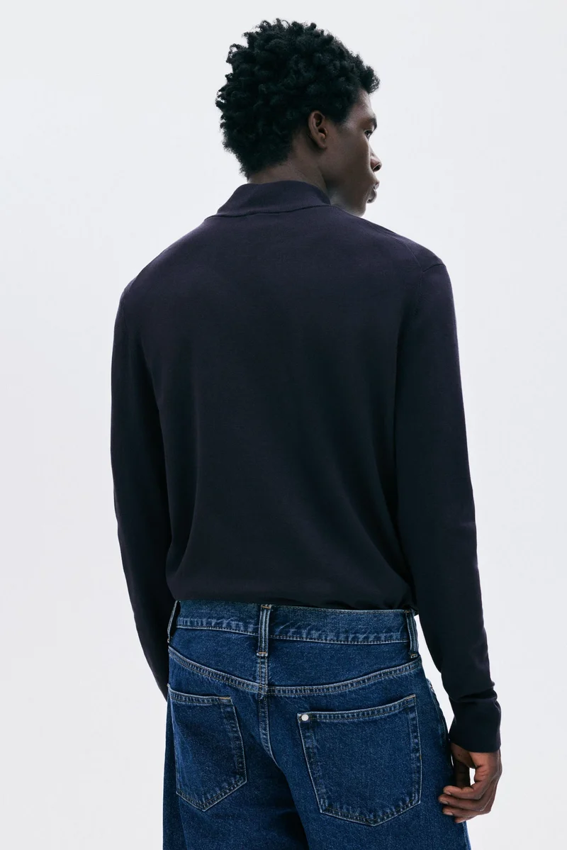 H&M  Regular Fit Zip-top jumper for Men | Best Price UAE