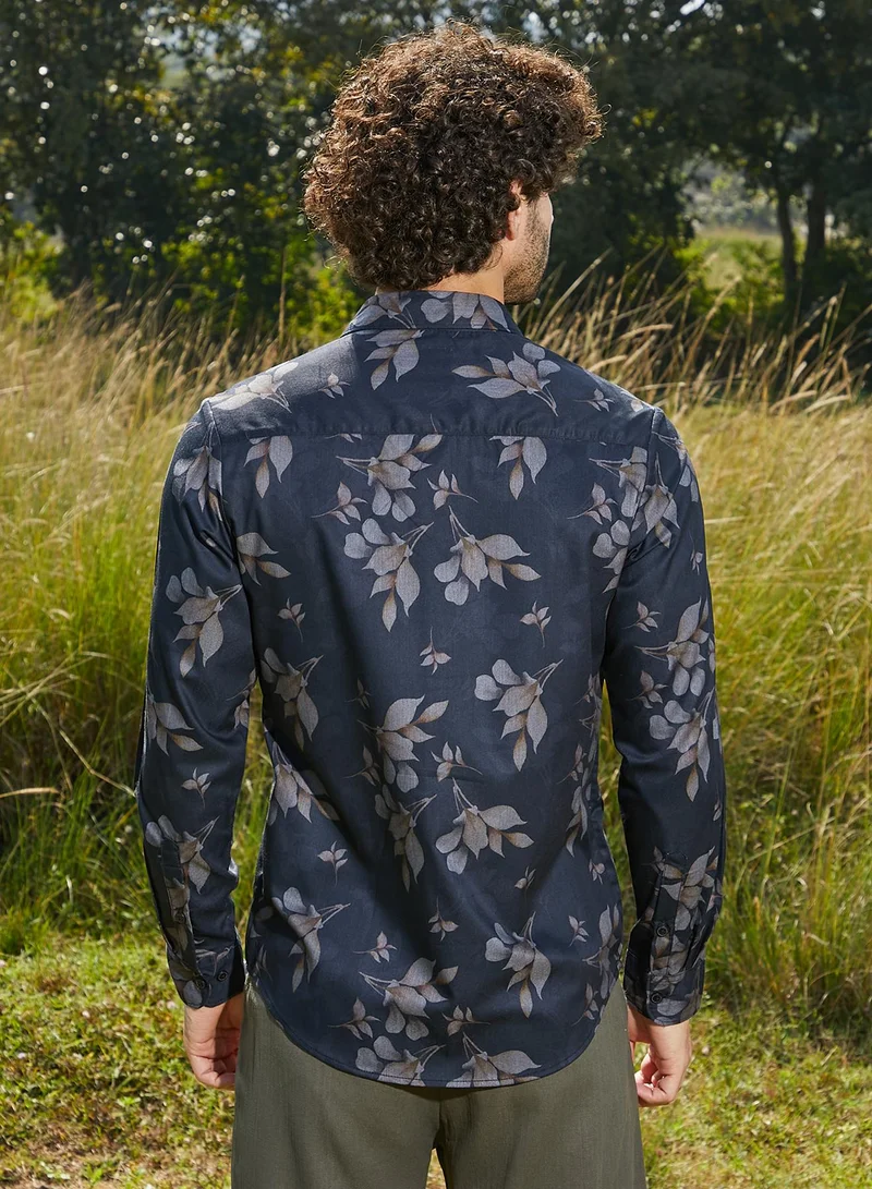 Campus Sutra Men's Prussian Blue Stamped-Foliage Shirt