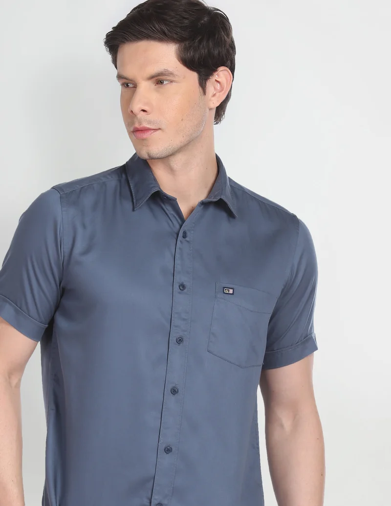 Point Collar Short Sleeve Solid Casual Shirt