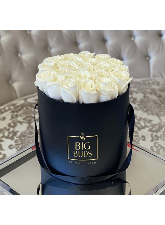 Big Buds Flowers Yelena White Rose Box 