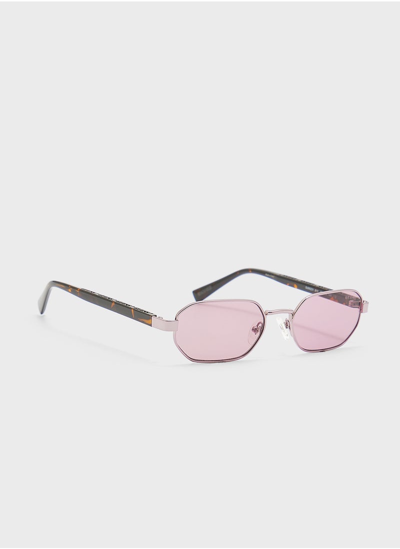 GUESS Gu0023181Y53 Shape Sunglasses  - Image 1