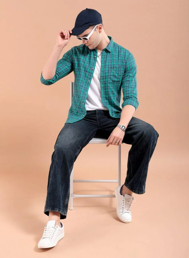 شركة المرآب الهندية Men Slim Fit Checkered Full Sleeves Spread Collar Casual Shirt