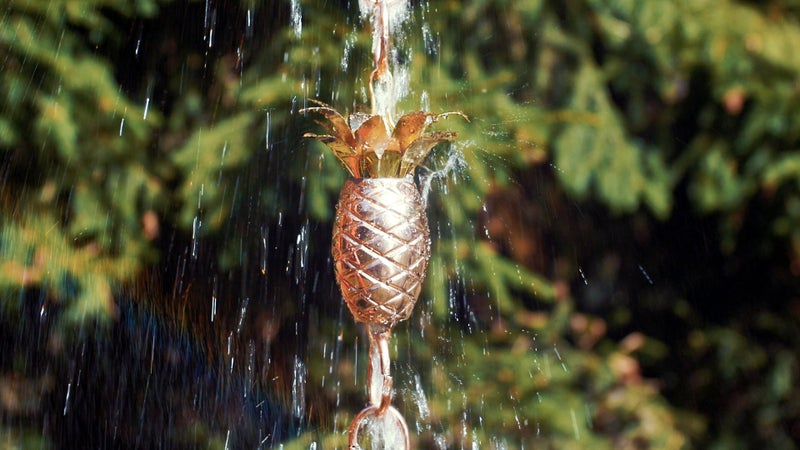 Good Directions 100% Pure Copper Pineapple Rain Chain, 8-1/2 Feet Long, Artistically Designed, Replaces Gutter Downspout - Image 4
