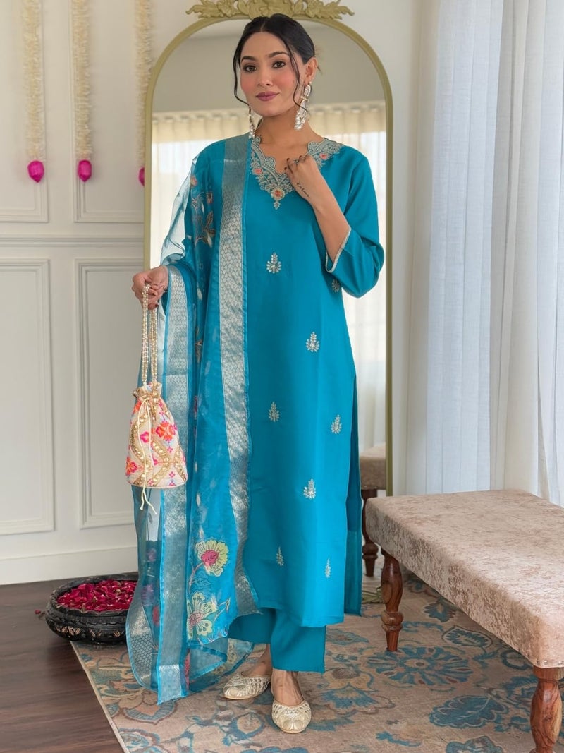 Naixa Women's Firoji Viscose Embroidered Straight Kurta with Viscose Pant and Jacquard Printed Dupatta Sets (NX-690-Firoji-M) - Image 2