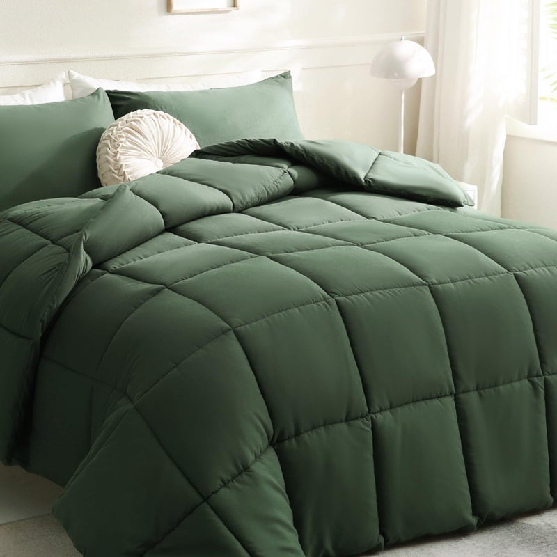 DOWNCOOL Comforters King Size Duvet InsertGreen All Season Duvet Lightweight Quilt Down Alternative Hotel Comforter with Corner Tabs Green King 102x90 Inches - Image 2