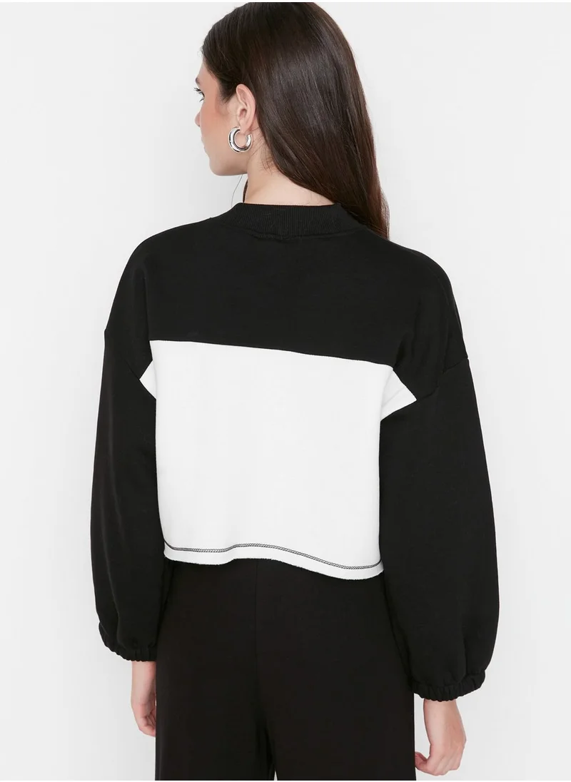 trendyol Crew Neck Color Block Sweatshirts