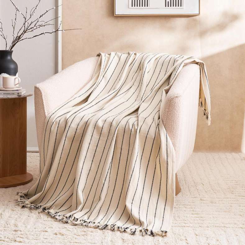 Romana Throw With Fringes 130X170Cm - Natural - 125PNF9900176