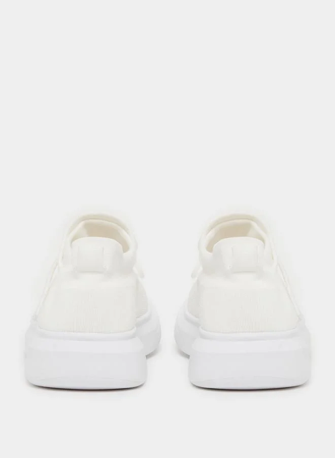 Styli Textured Lace Up Platform Sole Sneakers