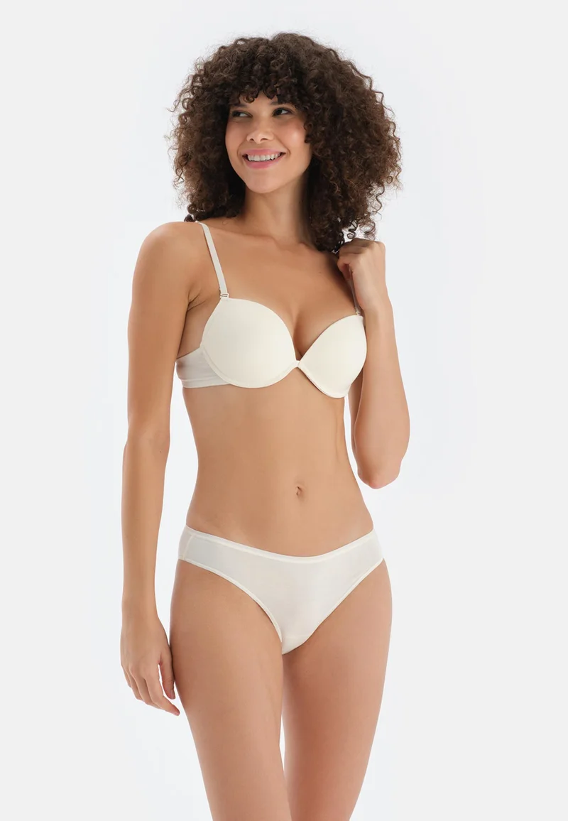 dagi White Padded Wired Push-up Bra