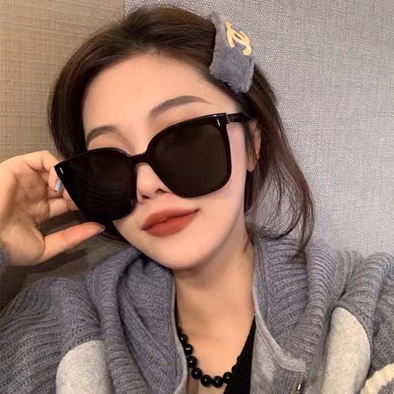 Generic Luxury Fashion Sunglasses for Women Black frame black piece-vertical bar metal buckle 
