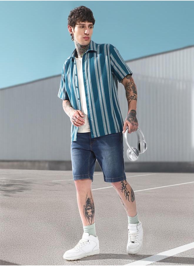 Hubberholme Men Relaxed Fit Spread Collar Vertical Striped Cotton Casual Shirt  - Image 1