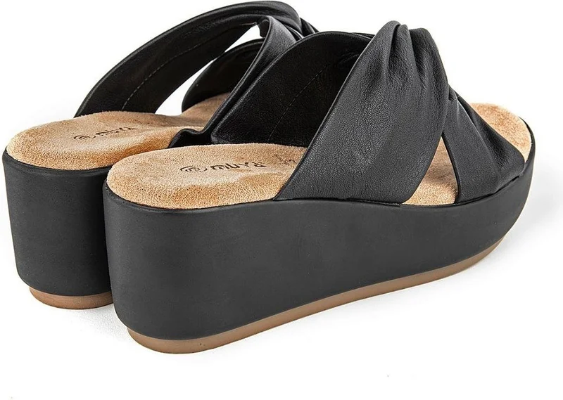 مويا Orthopedix Budka Genuine Leather Wedge Heel Women's Slippers 33264
