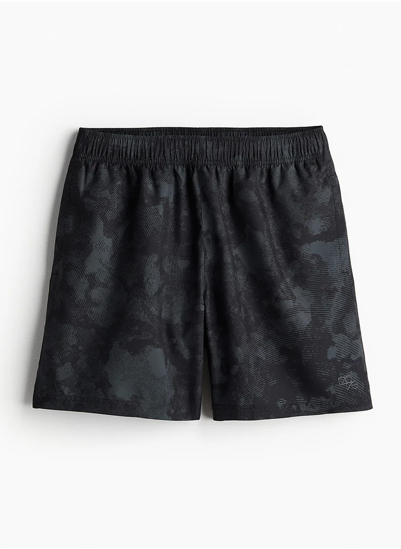 H&M Fast-Drying Sports Shorts