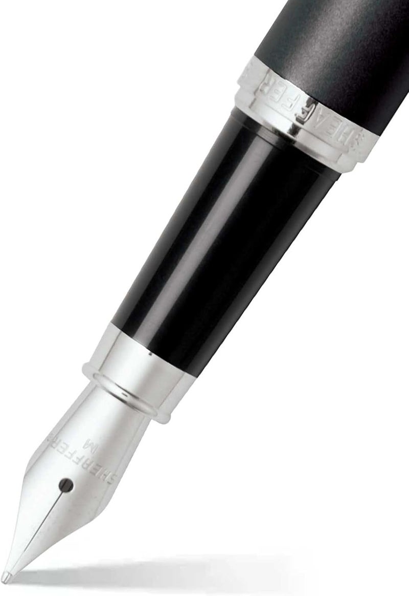 SHEAFFER قلم حبر سائل شيفر Vfm باللون الأسود غير اللامع مع تفاصيل كروم ولقمة متوسطة - Image 2