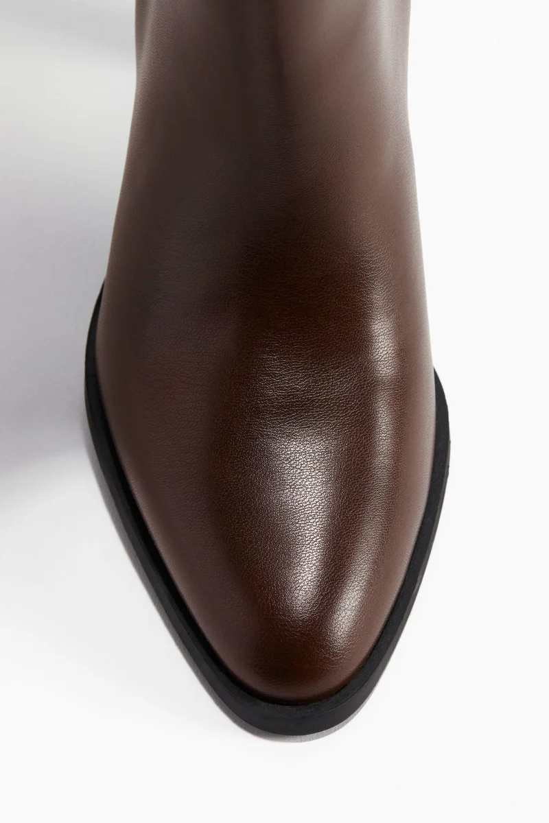 اتش اند ام بوت بطول فوق الركبة