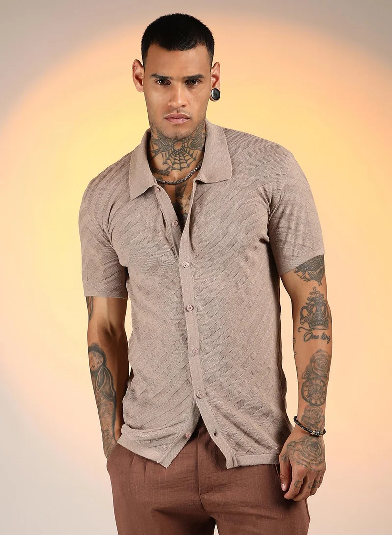 Campus Sutra Campus Sutra Men's Khaki Beige Tilted-Knit Shirt For Casual Wear | Polo Neck | Short Sleeve | Button Closure | Shirt Crafted With Comfort Fit For Everyday Wear