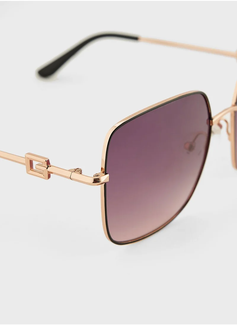 GUESS Square Cool Sunglasses